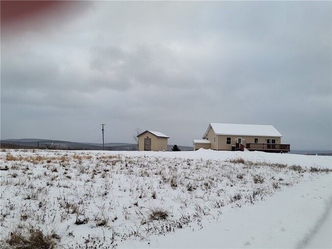 4199 W Hill Rd in Painted Post, NY - Building Photo - Building Photo