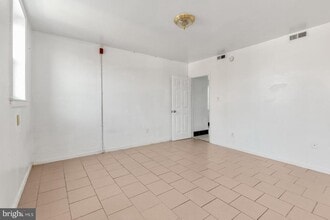 2301 S 16th St in Philadelphia, PA - Building Photo - Building Photo