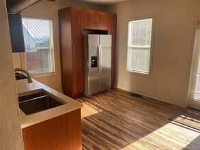 8 Willow St in Beacon, NY - Foto de edificio - Building Photo