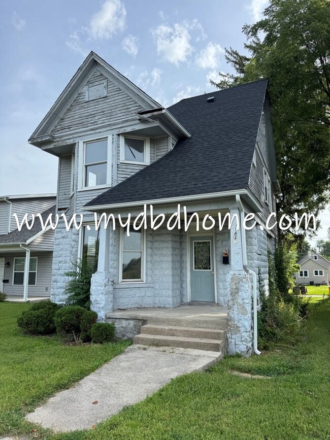 property at 1420 St Joseph Blvd