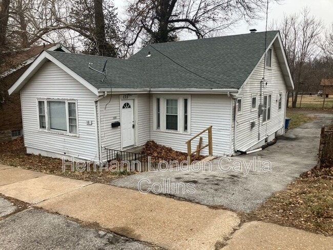 property at 135 Hereford Ave