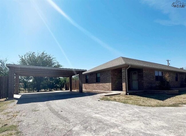 property at 1201 N Pacific Ave