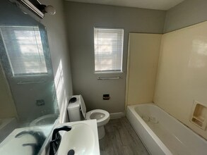 1126 Barbara Ann Dr in Jackson, MS - Building Photo - Building Photo