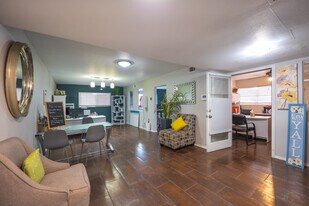 Nova Peak in Albuquerque, NM - Building Photo