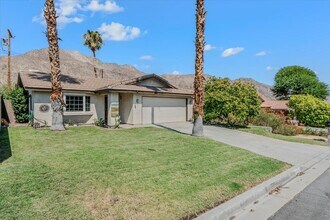 53705 Avenida Diaz in La Quinta, CA - Building Photo - Building Photo