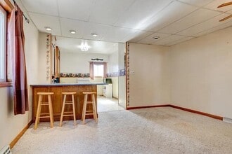 1855 Liberty St in Marinette, WI - Building Photo - Building Photo