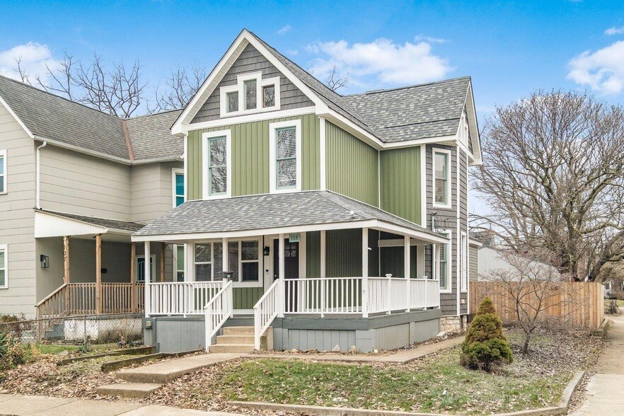 103 W Park Ave in Columbus, OH - Building Photo