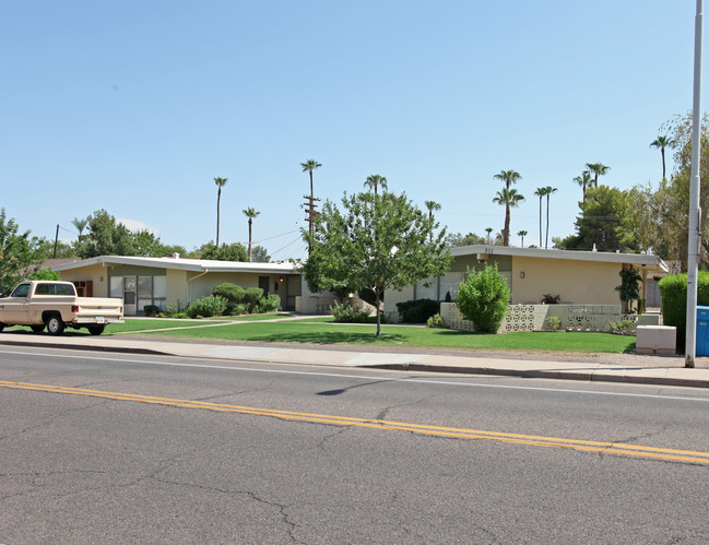 511 W Maryland Ave in Phoenix, AZ - Building Photo - Building Photo