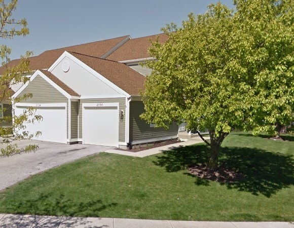 property at 2736 Prairieview Ln S
