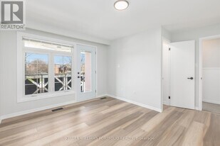 99 West Lodge Ave in Toronto, ON - Building Photo
