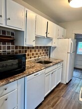 3271 Rinda Ln in Cincinnati, OH - Building Photo - Building Photo