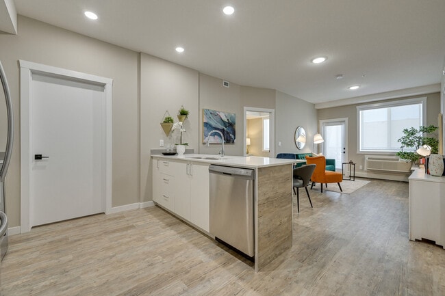 Emerald Hills Landing in Sherwood Park, AB - Building Photo - Building Photo