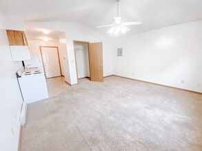 The Vintage in West Lafayette, IN - Building Photo - Building Photo