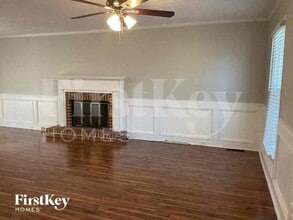 1484 Sugar Maple Ct in Lilburn, GA - Building Photo - Building Photo