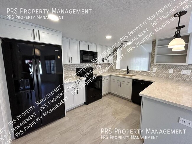 property at 2059 E Brown Rd
