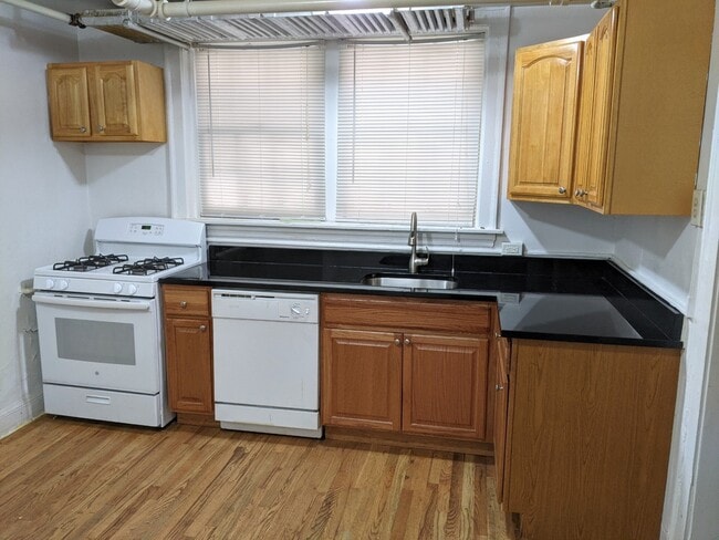 1454 Oak Ave in Evanston, IL - Building Photo - Building Photo