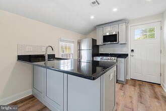 103 Krewson Terrace in Willow Grove, PA - Building Photo - Building Photo