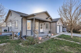 2900 W 65th Ave in Denver, CO - Foto de edificio - Building Photo