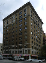 145-149 E 74th St Apartamentos