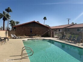 79661 Ave 42, Unit 105 in Bermuda Dunes, CA - Building Photo