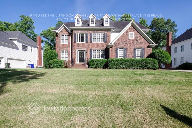 property at 419 Belvedere Ln
