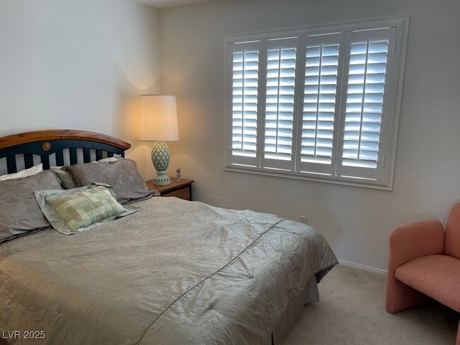 property at 170 Arches Ct