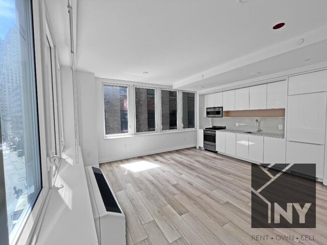 20 Wall St in New York, NY - Building Photo - Building Photo