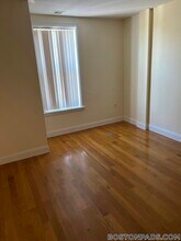 90 Westland Ave, Unit 403 in Boston, MA - Building Photo - Building Photo