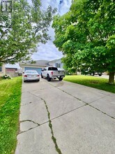 14 Old Orchard Glen in Woodstock, ON - Building Photo - Building Photo