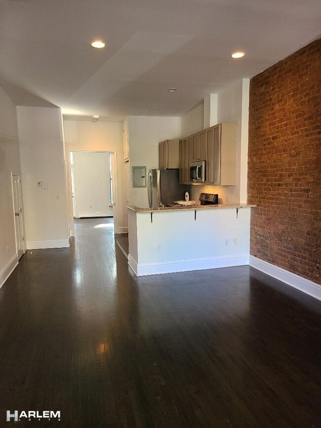 270 Malcolm X Blvd in New York, NY - Building Photo - Building Photo