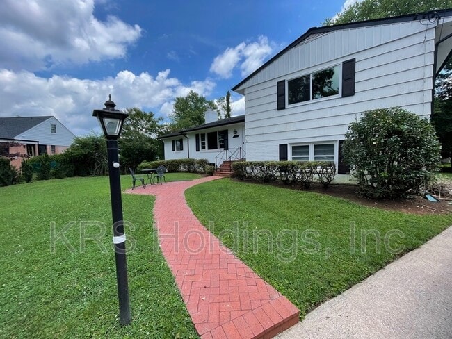 property at 1723 Merryhill Pl