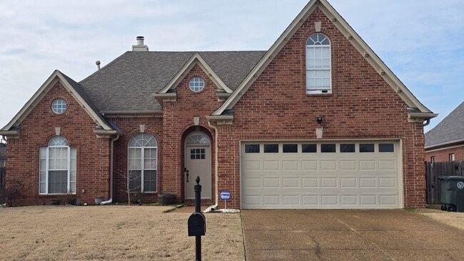 property at 5003 Will Fall Ln