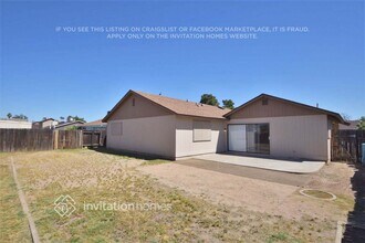 7724 W Pierson St in Phoenix, AZ - Foto de edificio - Building Photo