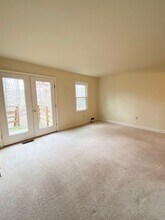 118 Kings Mill Dr in Fredericksburg, VA - Building Photo - Building Photo