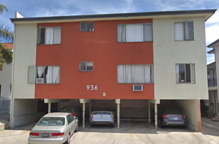 936 N Curson Ave, Unit #2 Apartments