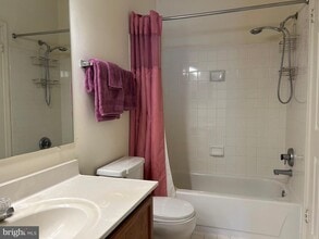 511 Davis Ave SW in Leesburg, VA - Building Photo - Building Photo