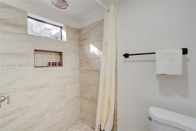 347 NE 110th St in Miami, FL - Building Photo - Building Photo