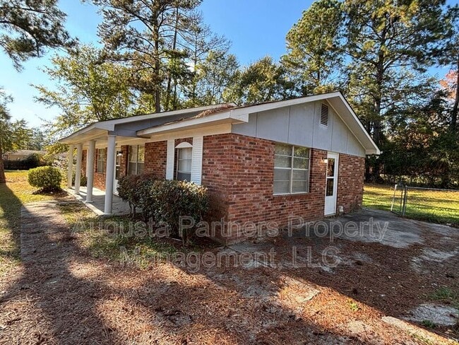 2511 Drayton Dr in Augusta, GA - Building Photo - Building Photo