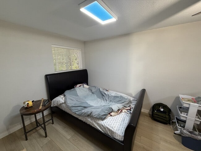 property at 2914 Sunset Dr W