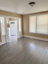 1568 Highland St in Detroit, MI - Building Photo - Building Photo