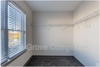 13 Bridle Path in Londonderry, NH - Building Photo - Building Photo