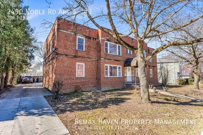 2490 Noble Rd in Cleveland Heights, OH - Building Photo - Building Photo