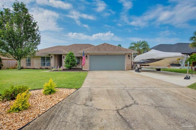 7667 Marthas Way in Navarre, FL - Building Photo - Building Photo