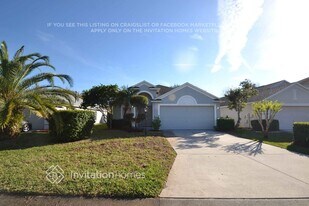 12026 Winding Woods Way in Lakewood Ranch, FL - Building Photo