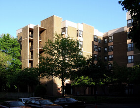 Wetmore Towers in Morristown, NJ - Foto de edificio - Building Photo