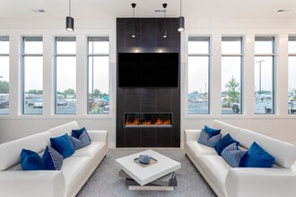 Columbia River Walk in Pasco, WA - Foto de edificio - Interior Photo