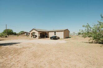1715 N Clendenen Ave in Odessa, TX - Building Photo - Building Photo