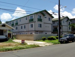 828 Lukepane Ave in Honolulu, HI - Building Photo - Building Photo