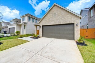 1047 Blue Stone Dr in Beasley, TX - Building Photo