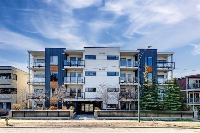 1521-1526 26 Ave SW in Calgary, AB - Building Photo - Building Photo
